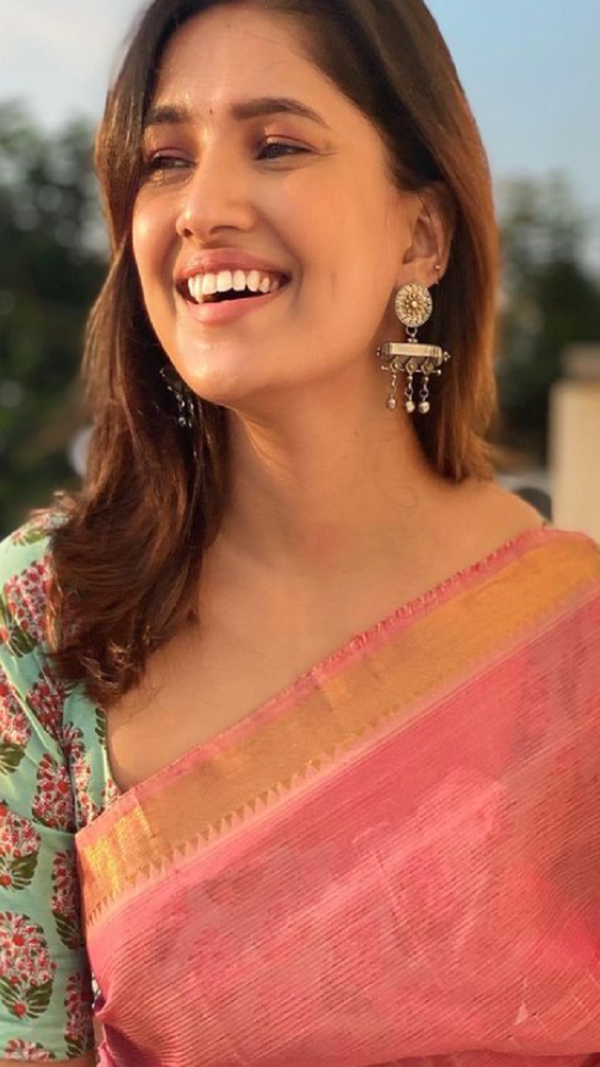 Vani Bhojan