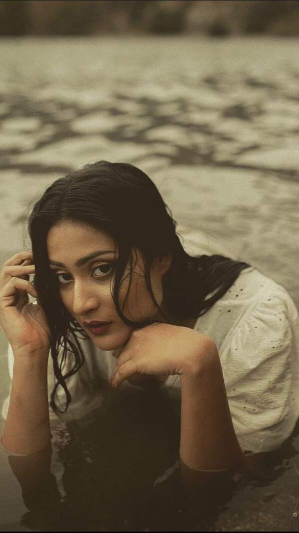 Amrutha Iyengar Pictures