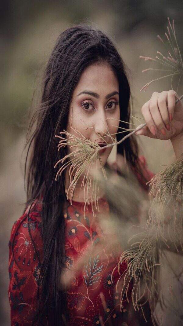 Amrutha Iyengar Pictures