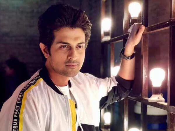 Raunaq Kamdar Photos