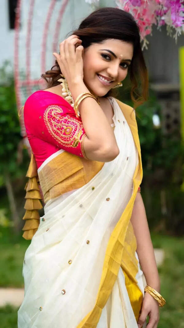 Athulya Ravi