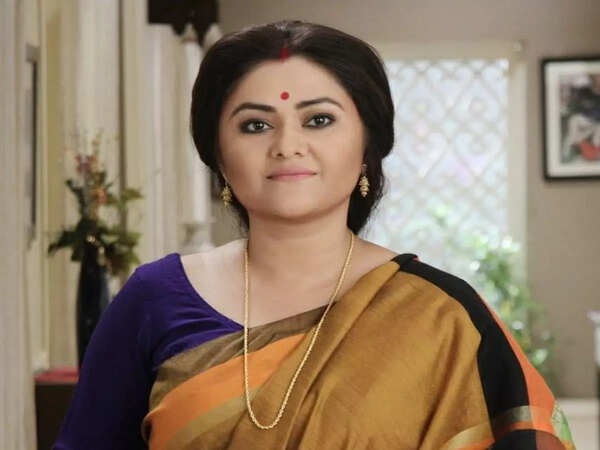 Koneenica Banerjee Images