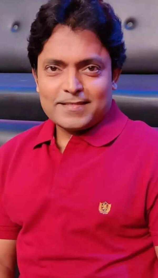 Anshuman Vichare Pictures