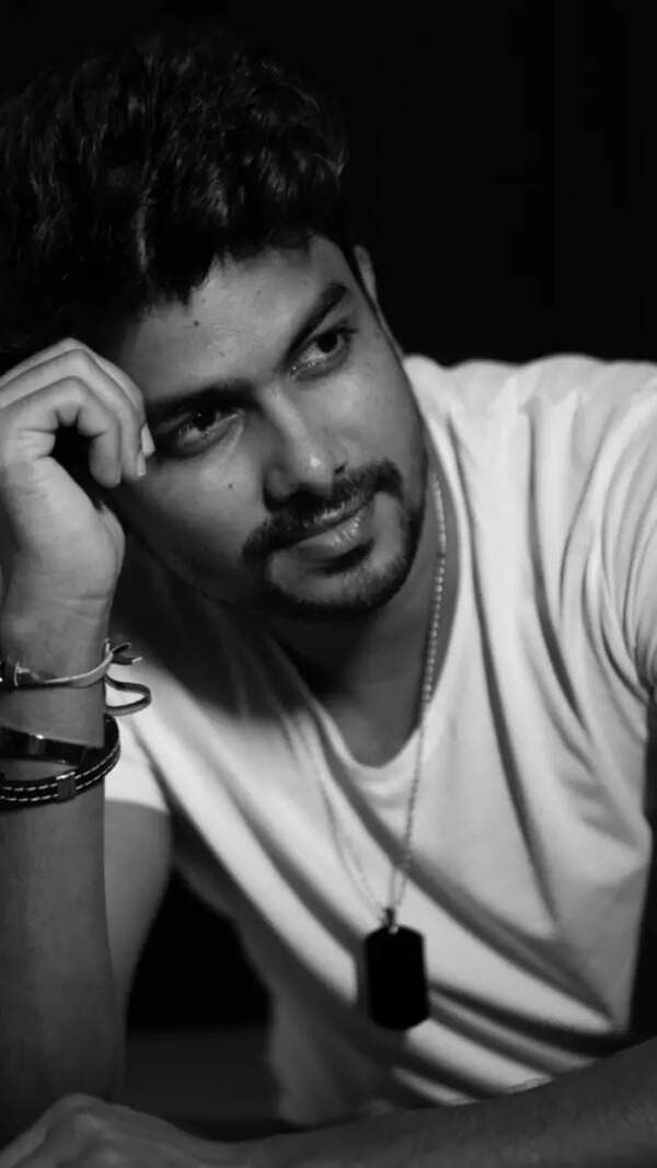 VJ Sunny Stills