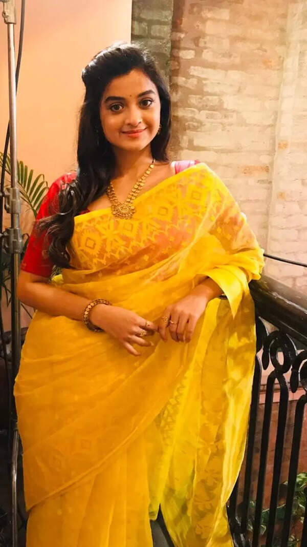 Darshana Banik Photos