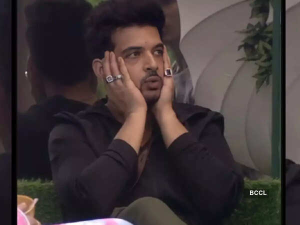 Karan Kundrra Images