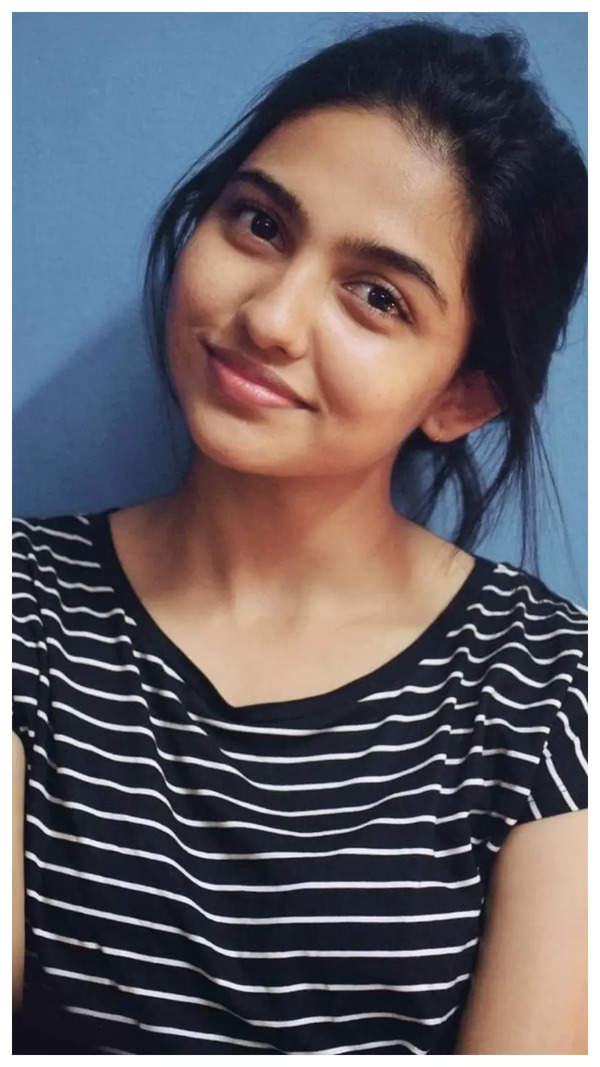 Mamitha Baiju Images
