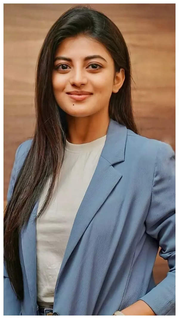 Anandhi Images