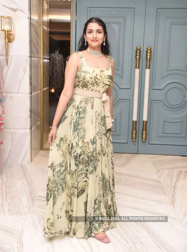 Annapoorna Photos