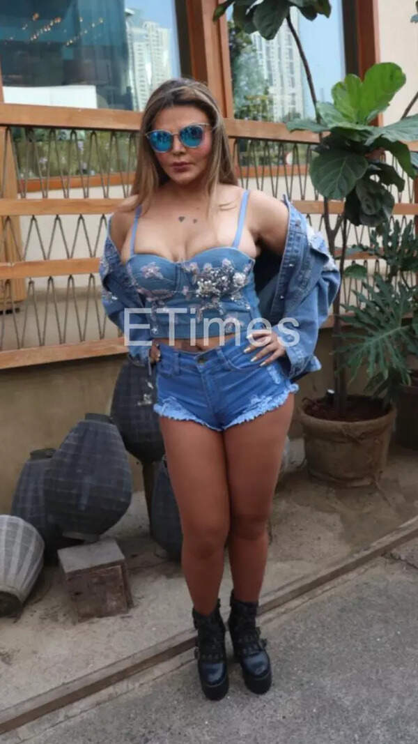 rakhi sawant Images