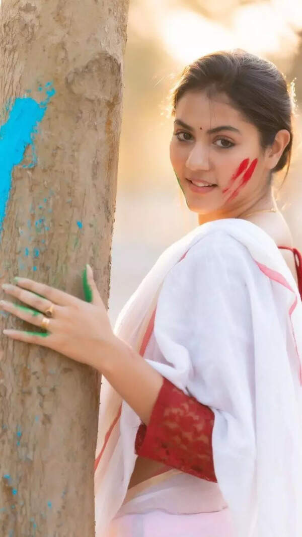 Rittika Sen Photos