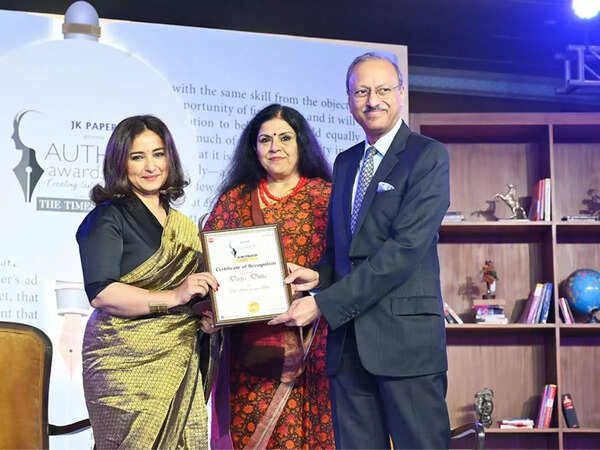 Divya Dutta Photos