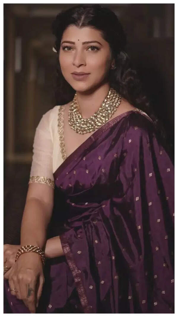 Tejaswini Pandit Pictures