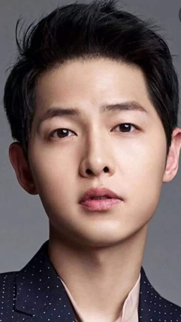 Song Joong Ki Photos