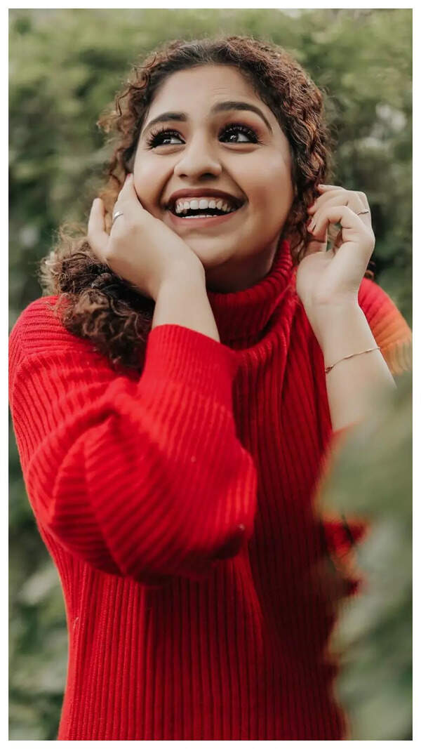 Noorin Shereef Images