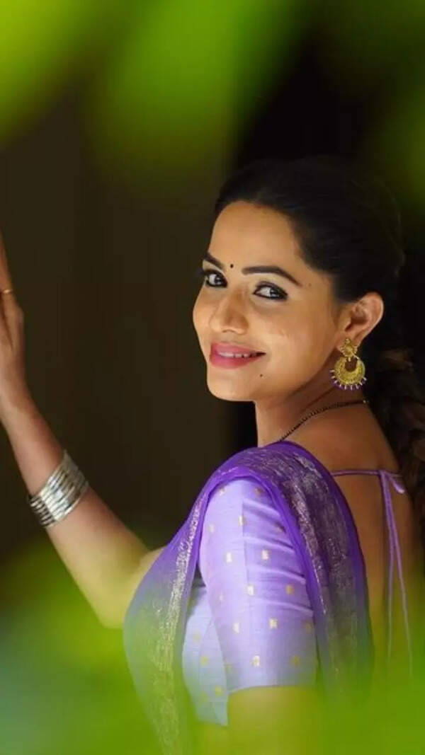 Shobha Stills