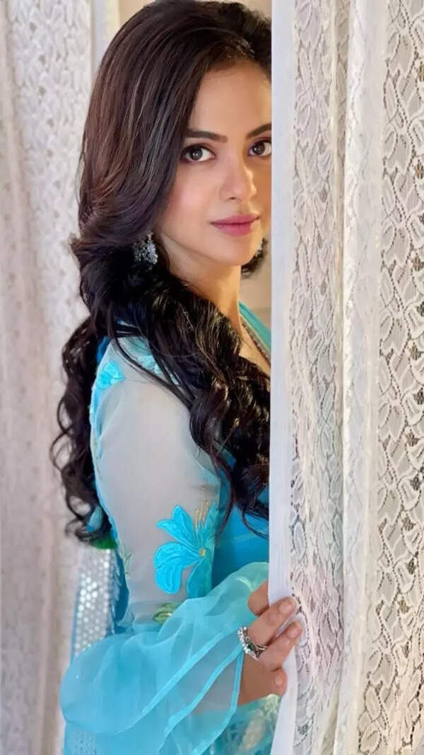 Solanki Roy