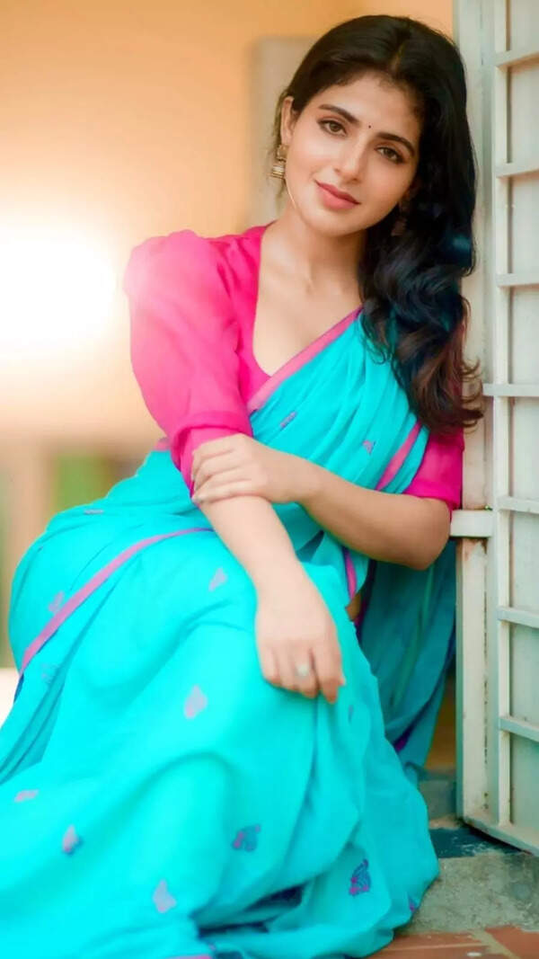 Iswarya Menon Stills