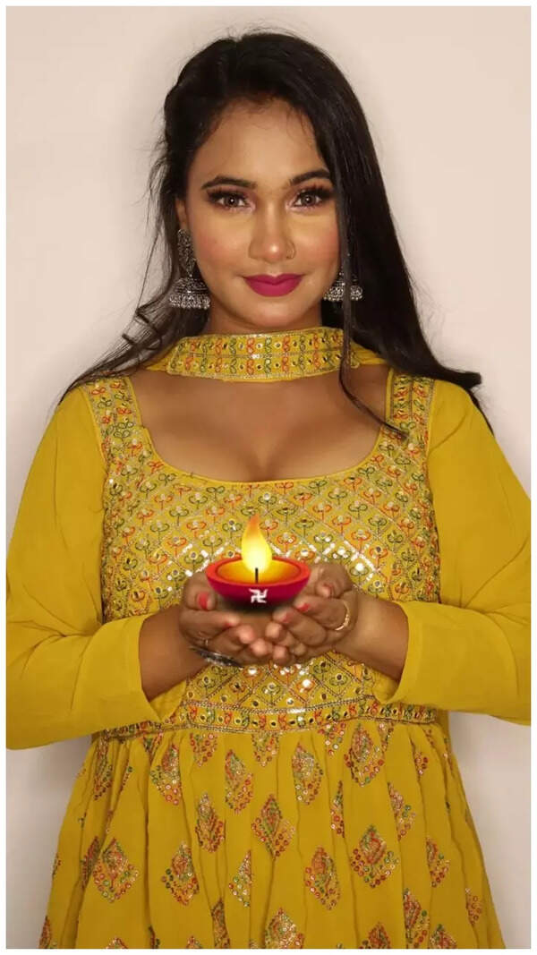 Trishakar Madhu Images