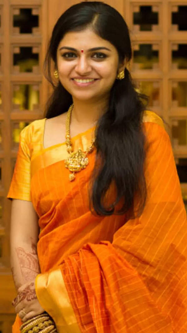 Raveena Ravi Photos