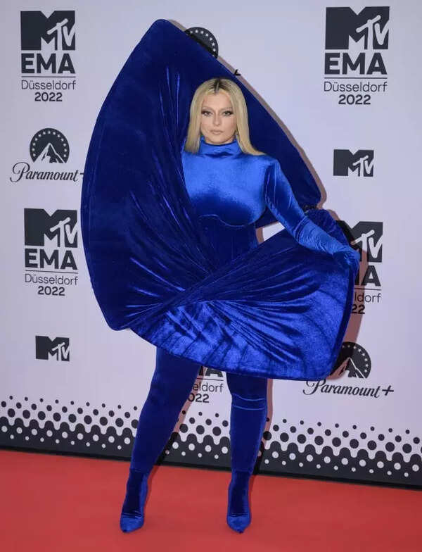 Bebe Rexha Stills