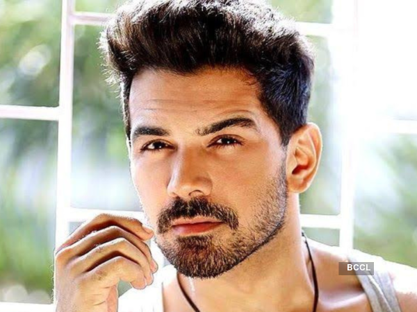 Abhinav Shukla Images