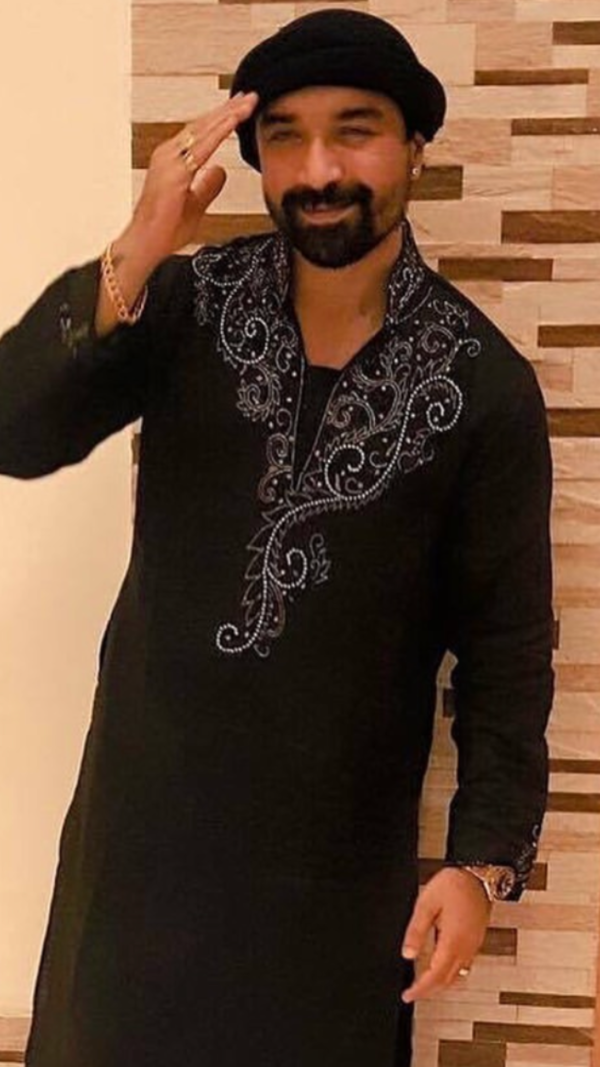Ajaz Khan