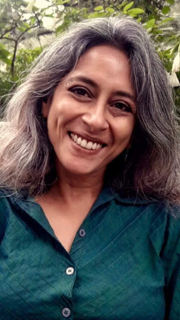 Anuradha Roy Photos