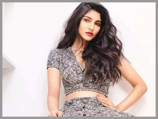 Alizeh Agnihotri Stills