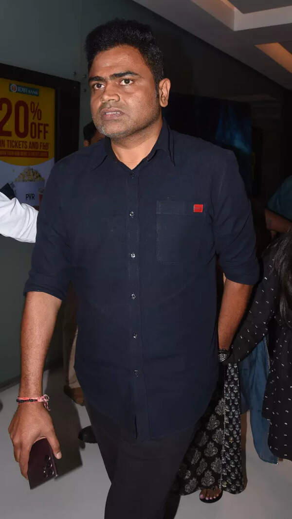 Vamshi Paidipally Wallpapers