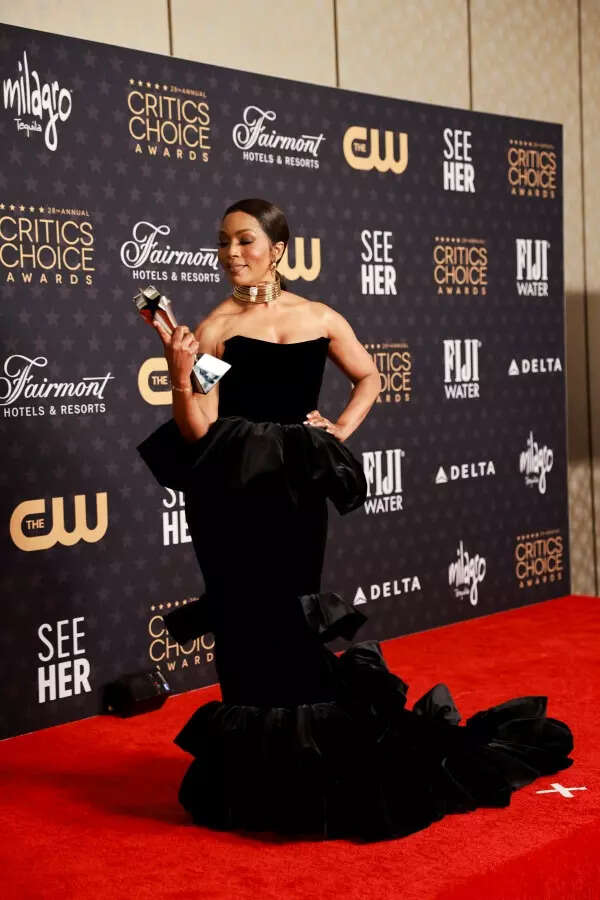 Angela Bassett