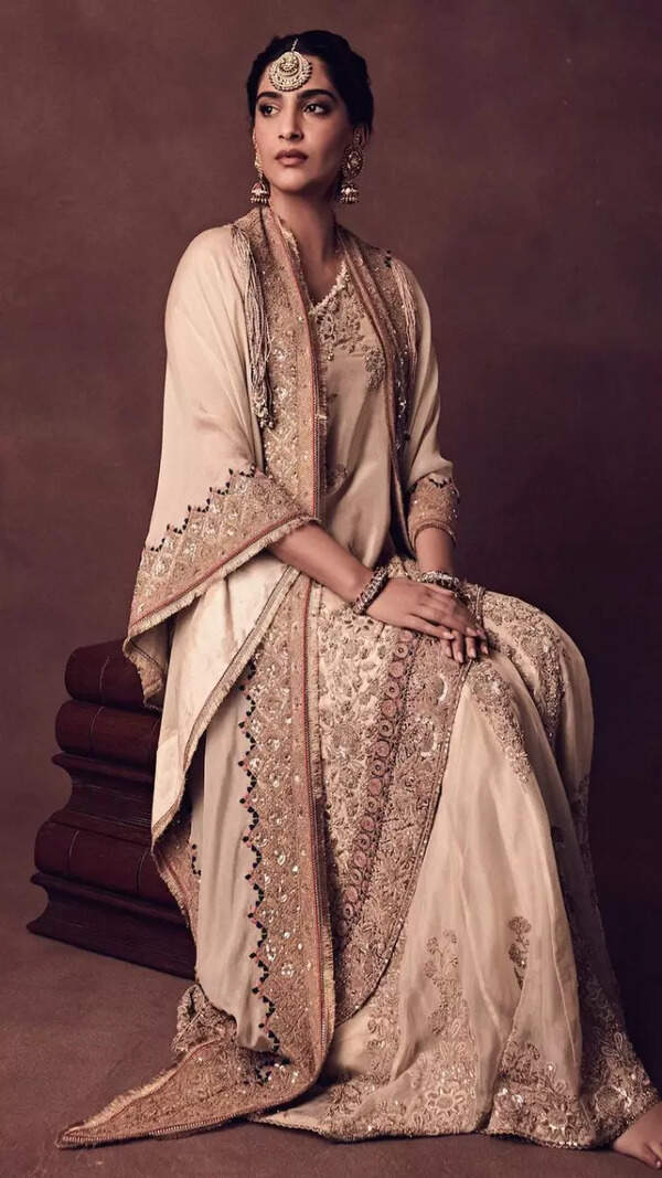 Anamika Khanna