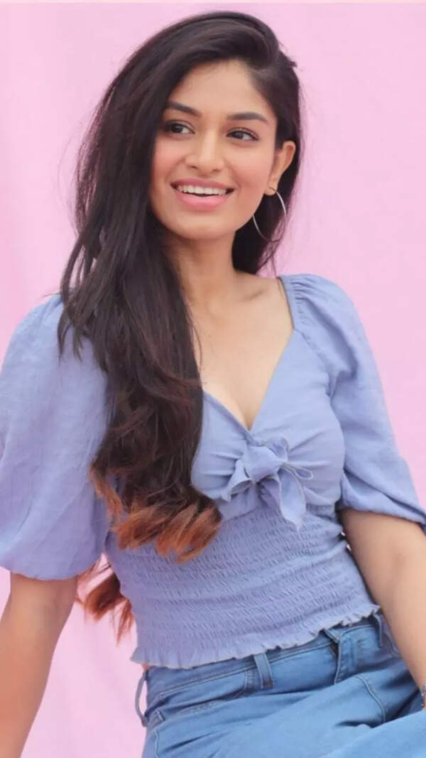 Prakruthy Wallpapers