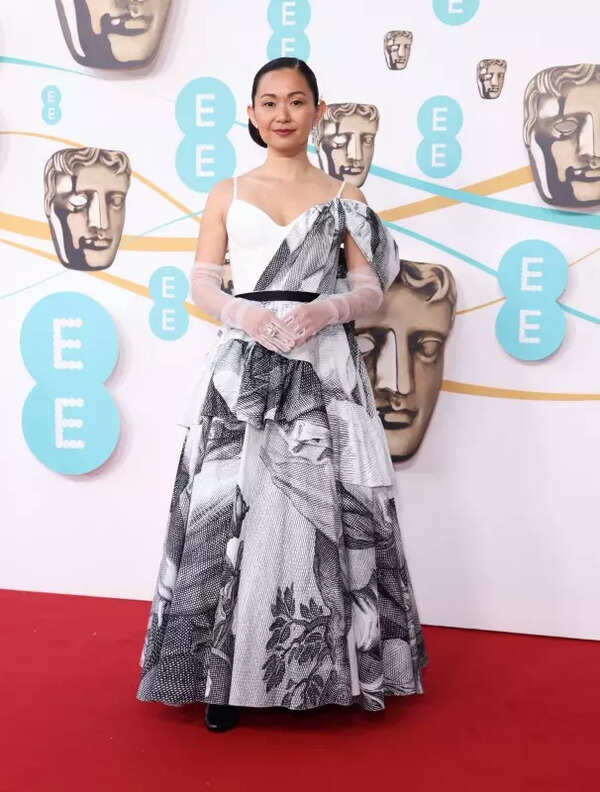 Hong Chau Pictures