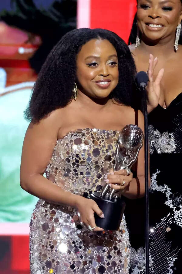 Quinta Brunson Wallpapers