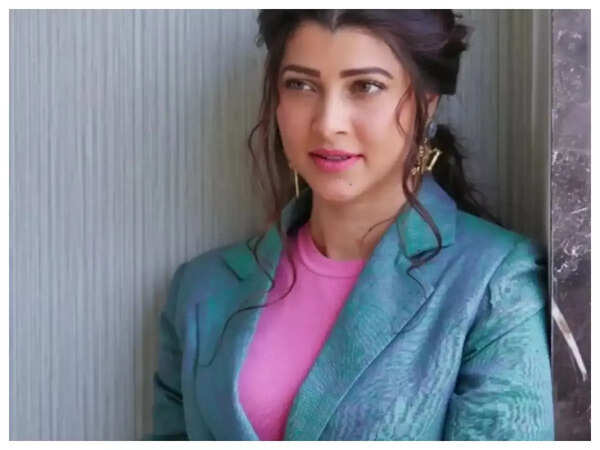 Tejaswini Pandit