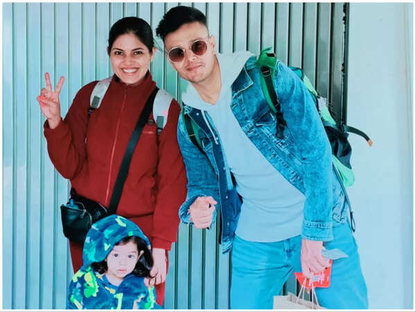 Aniruddh Pictures