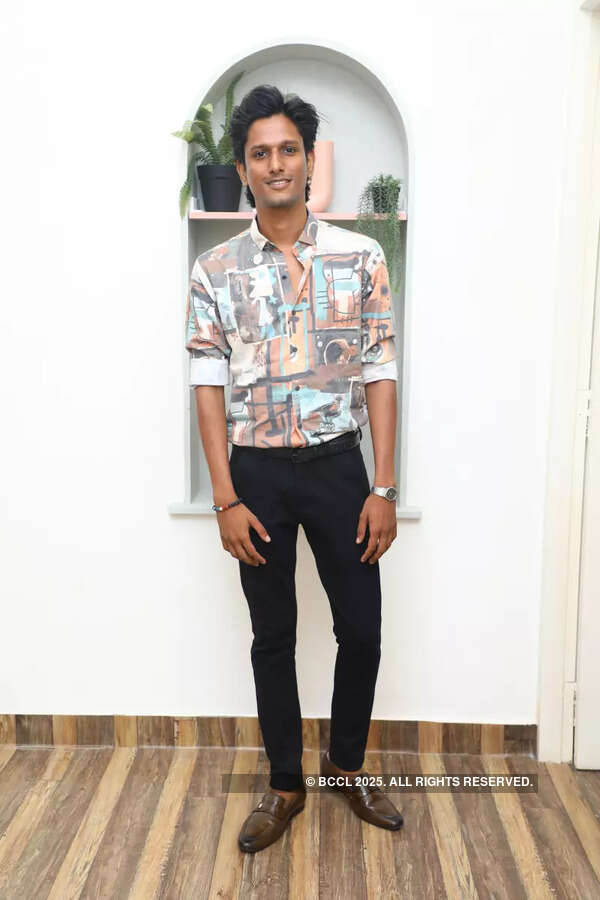 Suresh Menon Stills