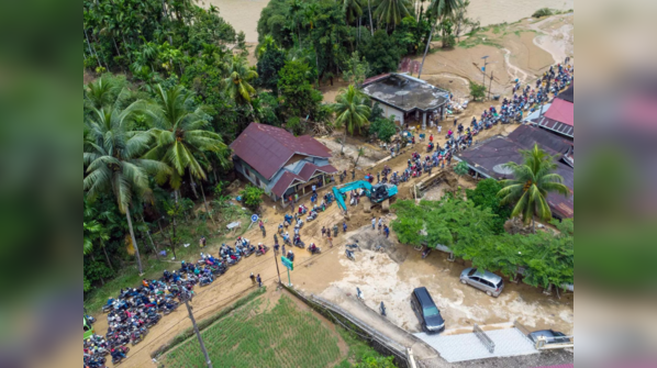 In Pics Flash Floods And Landslides Wreak Havoc In Indonesia Several