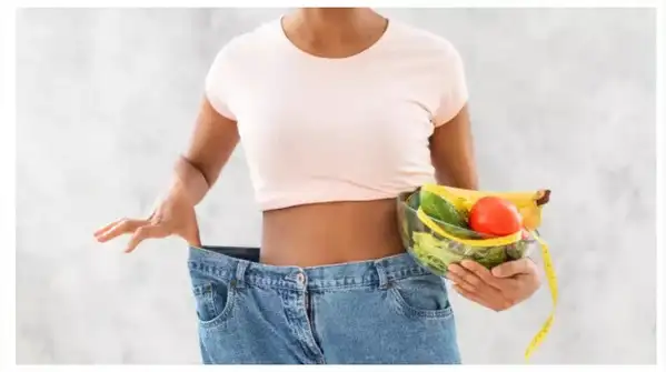 Trying to lose weight, but craving for a midnight snack? Here are 5 healthy options