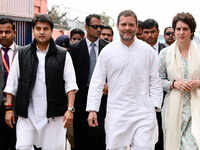 2019 Lok Sabha elections: Priyanka Gandhi's visit to Lucknow sounds political bugle for Uttar Pradesh Congress 