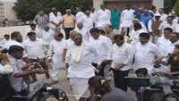 HDK govt on the brink, leaders arrive in Mumbai to convince rebel MLAs