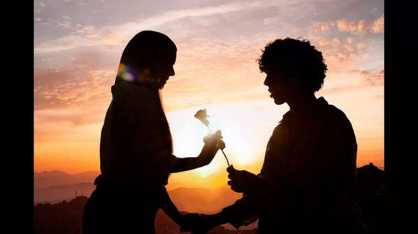 Here's How Each Zodiac Sign Controls Relationships