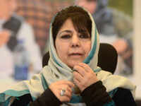 PDP chief Mehboba Mufti hails Pak PM Imran Khan 