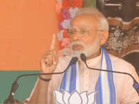LS polls 2019: Congress encourages Naxal attacks in Chhattisgarh, alleges PM Narendra Modi