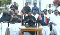 Puducherry CM leads protest in front of Raj Bhavan, L-G Kiran Bedi strongly condemns blockade