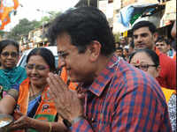LS polls: BJP drops Somaiya, names candidates against Sonia, Mulayam, Akhilesh