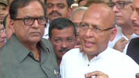 Opposition leaders meet EC officials over EVM 'tampering' reports