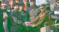 Republic Day: BSF distributes sweets to Pakistani rangers at Attari-Wagah 