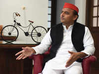 Akhilesh Yadav reaches Kolkata for Mamata Banerjee's 'United Opposition Rally'